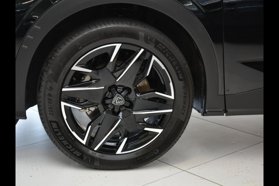 Peugeot 5008 1.2 Hybrid 145 Allure