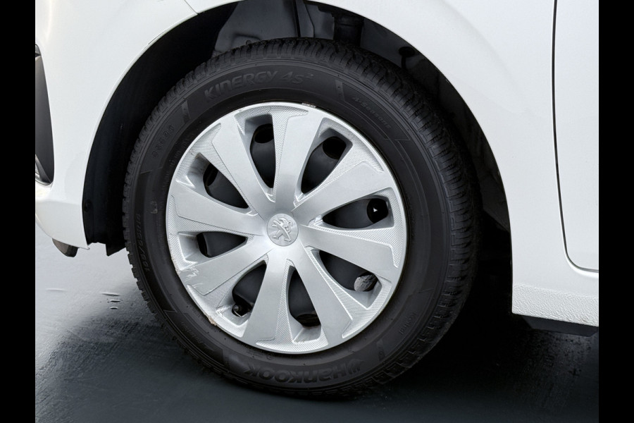 Peugeot 108 1.0 e-VTi 5Drs Airco Camera Navi* Apple Carplay Android Auto DAB Active Bluetooth Isofix Led Pack Techno 1e Eigenaar Origineel Nederlandse Auto Peugeot 108 1.0 e-VTi 5Drs Airco Camera Navi* Apple Carplay Android Auto DAB Active Bluetooth Isofix Led Pack Techno 1e Eigenaar Origineel Nederlandse Auto