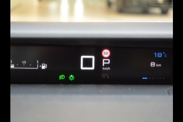 Citroën C3 1.2 Hybrid 110pk Plus