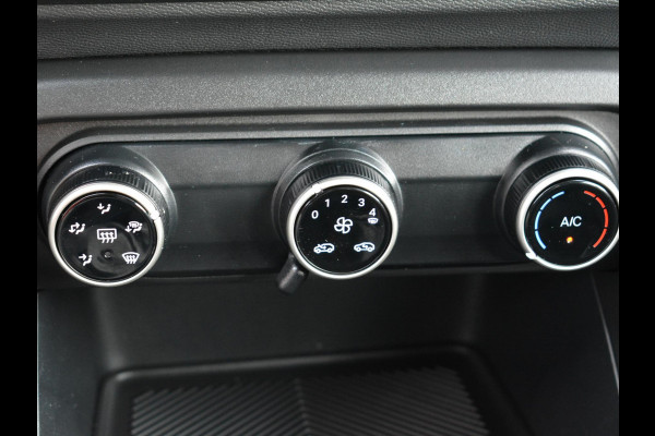 Citroën C3 1.2 Hybrid 110pk Plus