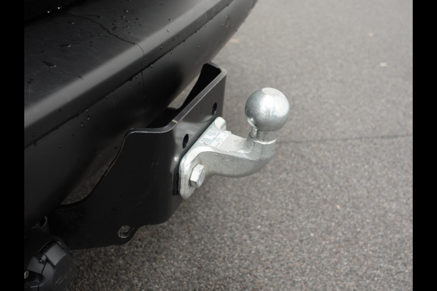 Opel Vivaro 2.0 BlueHDi 145PK L2 Automaat | Navigatie | Airco | Trekhaak | Side Bars | Betimmering | Laadruimte betimmering