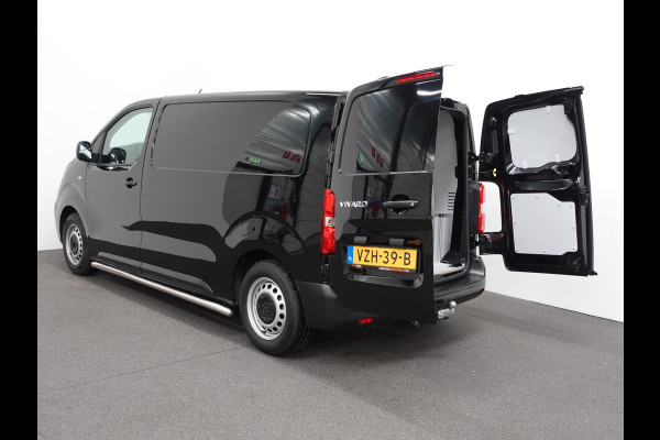 Opel Vivaro 2.0 BlueHDi 145PK L2 Automaat | Navigatie | Airco | Trekhaak | Side Bars | Betimmering | Laadruimte betimmering