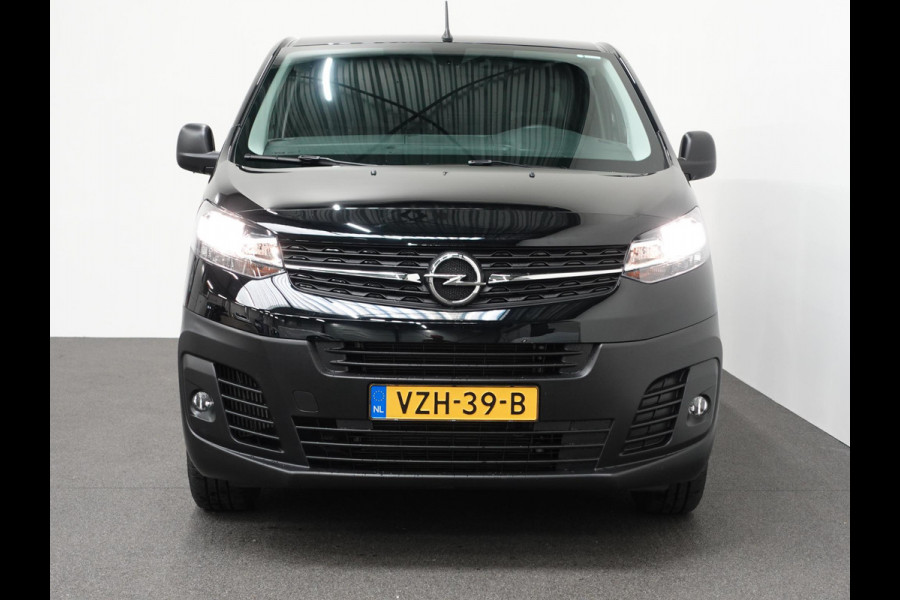 Opel Vivaro 2.0 BlueHDi 145PK L2 Automaat | Navigatie | Airco | Trekhaak | Side Bars | Betimmering | Laadruimte betimmering