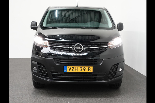 Opel Vivaro 2.0 BlueHDi 145PK L2 Automaat | Navigatie | Airco | Trekhaak | Side Bars | Betimmering | Laadruimte betimmering