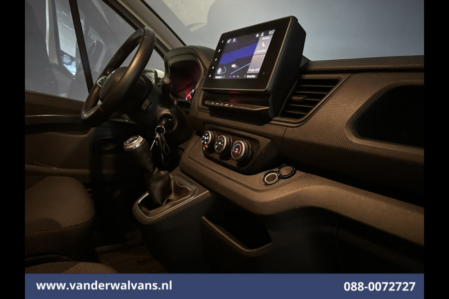 Renault Trafic 2.0 dCi 131pk L2H1 Euro6 Airco | Navigatie | LED | Cruisecontrol | Parkeersensoren Bijrijdersbank, 2500kg trekvermogen