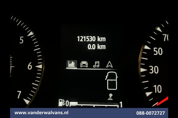 Renault Trafic 2.0 dCi 131pk L2H1 Euro6 Airco | Navigatie | LED | Cruisecontrol | Parkeersensoren Bijrijdersbank, 2500kg trekvermogen