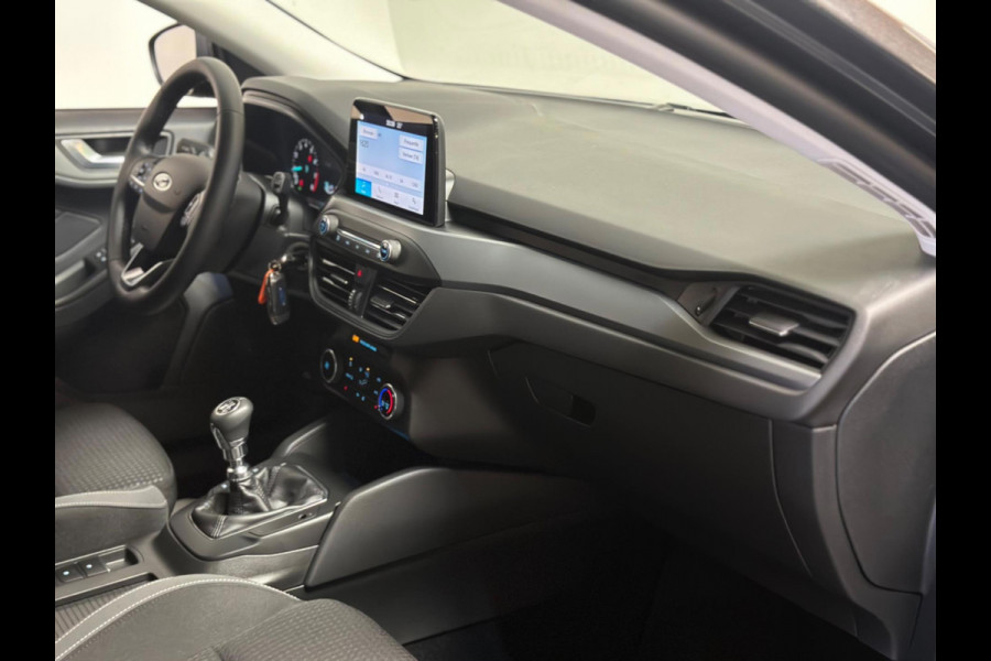 Ford FOCUS Wagon 1.0 EcoBoost Hybrid Connected | stoel-/stuurverwarming | PDC | start stop | DAB