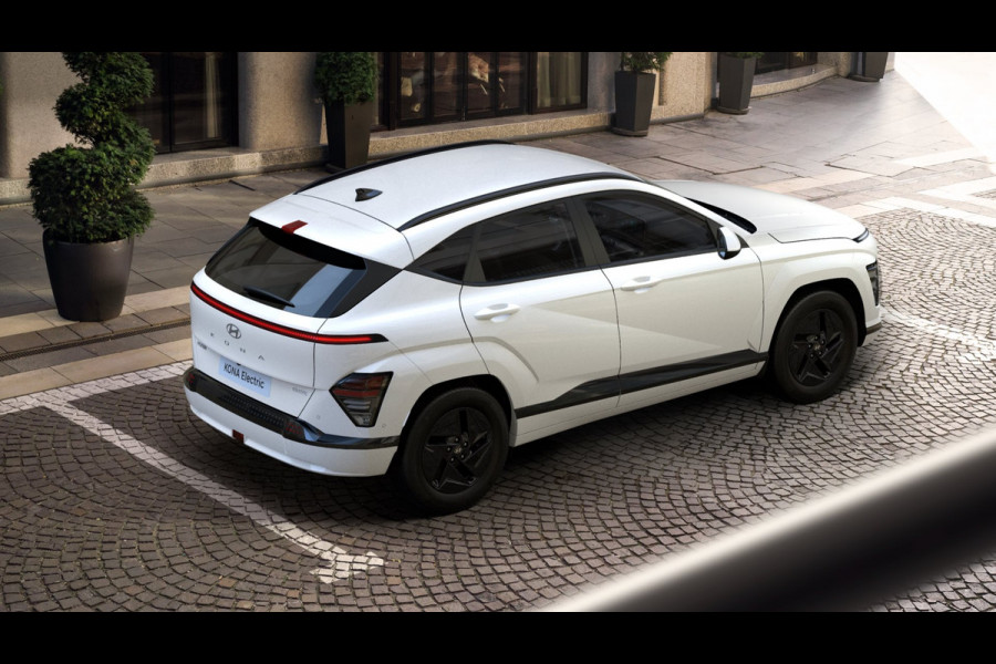 Hyundai KONA ELECTRIC Pure Edition 64.8 kWh | NU VOOR €34.150 INCLUSIEF €2500 KORTING Hyundai KONA ELECTRIC Pure Edition 64.8 kWh | NU VOOR €34.150 INCLUSIEF €2500 KORTING