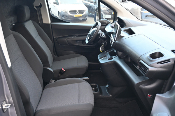 Peugeot Partner 1.5 BlueHDi L2 130 pk EAT8 S&S Camera, Standkachel, Trekhaak afneembaar Peugeot Partner 1.5 BlueHDi L2 130 pk EAT8 S&S Camera, Standkachel, Trekhaak afneembaar