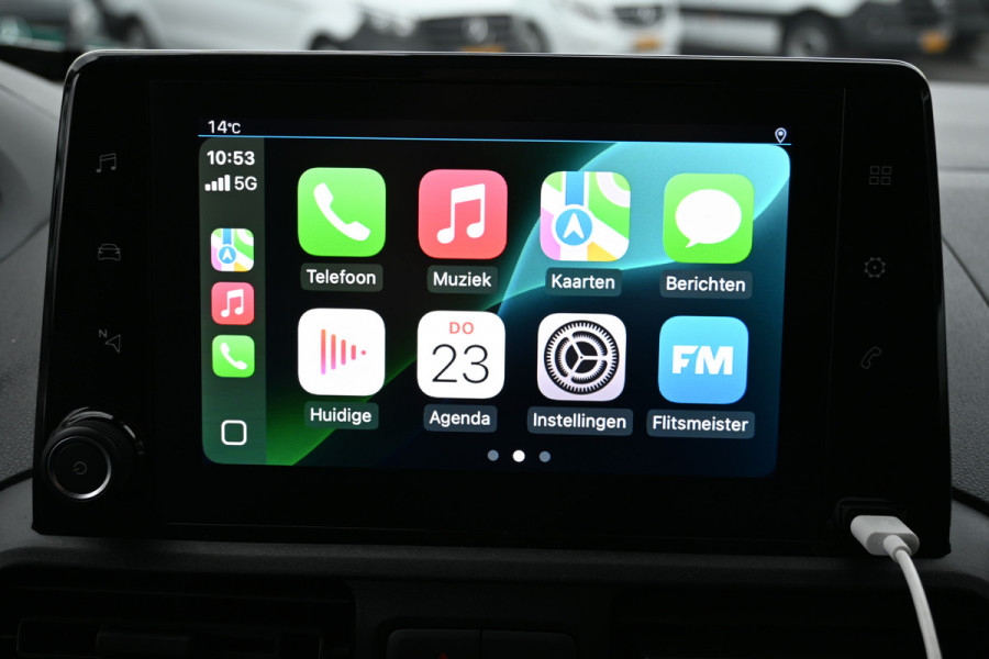 Peugeot Partner 1.5 BlueHDi L2 130 pk EAT8 S&S Camera, Standkachel, Trekhaak afneembaar Peugeot Partner 1.5 BlueHDi L2 130 pk EAT8 S&S Camera, Standkachel, Trekhaak afneembaar