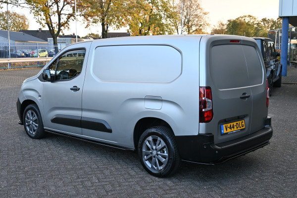 Peugeot Partner 1.5 BlueHDi L2 130 pk EAT8 S&S Camera, Standkachel, Trekhaak afneembaar Peugeot Partner 1.5 BlueHDi L2 130 pk EAT8 S&S Camera, Standkachel, Trekhaak afneembaar