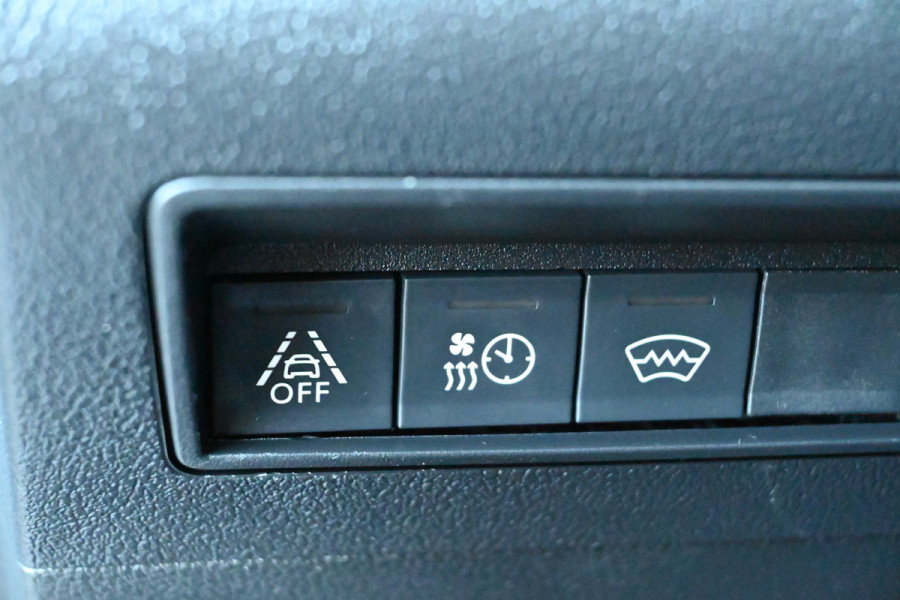 Peugeot Partner 1.5 BlueHDi L2 130 pk EAT8 S&S Camera, Standkachel, Trekhaak afneembaar Peugeot Partner 1.5 BlueHDi L2 130 pk EAT8 S&S Camera, Standkachel, Trekhaak afneembaar