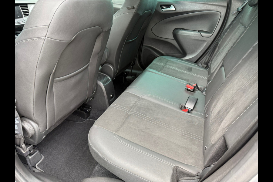 Opel Crossland 1.2 Turbo 130pk Ultimate - Navi - Climate - Half Leder - Camera - all seasons