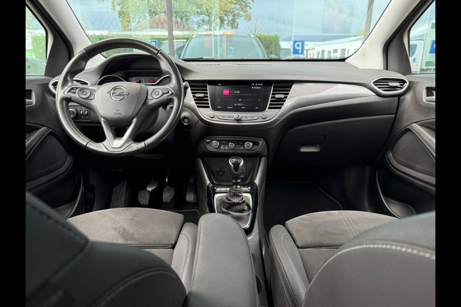 Opel Crossland 1.2 Turbo 130pk Ultimate - Navi - Climate - Half Leder - Camera - all seasons