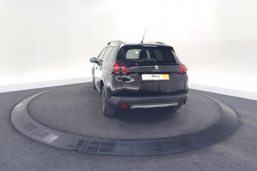 Peugeot 2008 PureTech 110 Allure | Panoramadak | Navigatie | Camera | Parkeersensoren Peugeot 2008 PureTech 110 Allure | Panoramadak | Navigatie | Camera | Parkeersensoren
