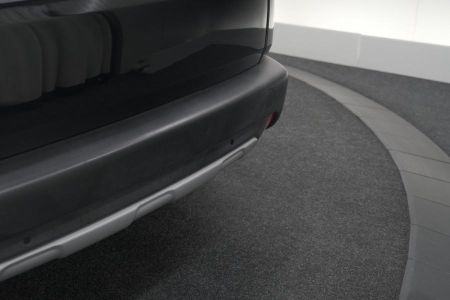 Peugeot 2008 PureTech 110 Allure | Panoramadak | Navigatie | Camera | Parkeersensoren Peugeot 2008 PureTech 110 Allure | Panoramadak | Navigatie | Camera | Parkeersensoren