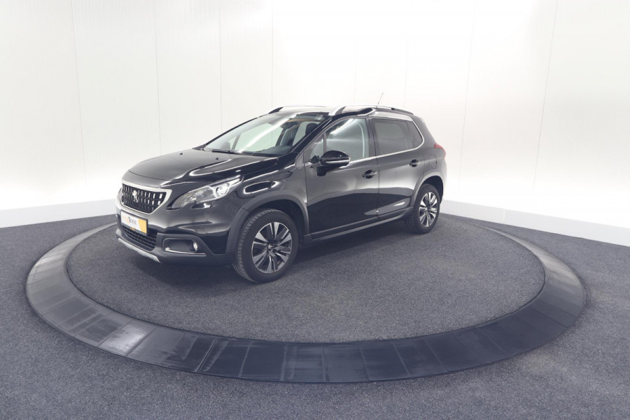 Peugeot 2008 PureTech 110 Allure | Panoramadak | Navigatie | Camera | Parkeersensoren Peugeot 2008 PureTech 110 Allure | Panoramadak | Navigatie | Camera | Parkeersensoren
