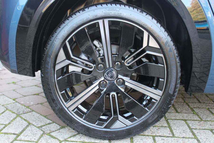 Lancia Ypsilon 1.2 110PK Turbo Hybrid Edizione Cassina Limitata | NAVIGATIE | CAMERA VOOR/ ACHTER | ELEKTRISCH VERSTELBARE BESTUURDERSSTOEL | VELOURS BEKLEDING | STOEL VERWARMING | MASAGE FUNTIE OF VOORSTOELEN |  DRAADLOOS APPLE CARPLAY / ANDROID AUTO | DRAADLOZE TELEFOONLADER | DODEHOEK DETECTIE | CLIMATE CONTROL | Lancia Ypsilon 1.2 110PK Turbo Hybrid Edizione Cassina Limitata | NAVIGATIE | CAMERA VOOR/ ACHTER | ELEKTRISCH VERSTELBARE BESTUURDERSSTOEL | VELOURS BEKLEDING | STOEL VERWARMING | MASAGE FUNTIE OF VOORSTOELEN |  DRAADLOOS APPLE CARPLAY / ANDROID AUTO | DRAADLOZE TELEFOONLADER | DODEHOEK DETECTIE | CLIMATE CONTROL |