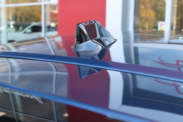 Lancia Ypsilon 1.2 110PK Turbo Hybrid Edizione Cassina Limitata | NAVIGATIE | CAMERA VOOR/ ACHTER | ELEKTRISCH VERSTELBARE BESTUURDERSSTOEL | VELOURS BEKLEDING | STOEL VERWARMING | MASAGE FUNTIE OF VOORSTOELEN |  DRAADLOOS APPLE CARPLAY / ANDROID AUTO | DRAADLOZE TELEFOONLADER | DODEHOEK DETECTIE | CLIMATE CONTROL | Lancia Ypsilon 1.2 110PK Turbo Hybrid Edizione Cassina Limitata | NAVIGATIE | CAMERA VOOR/ ACHTER | ELEKTRISCH VERSTELBARE BESTUURDERSSTOEL | VELOURS BEKLEDING | STOEL VERWARMING | MASAGE FUNTIE OF VOORSTOELEN |  DRAADLOOS APPLE CARPLAY / ANDROID AUTO | DRAADLOZE TELEFOONLADER | DODEHOEK DETECTIE | CLIMATE CONTROL |