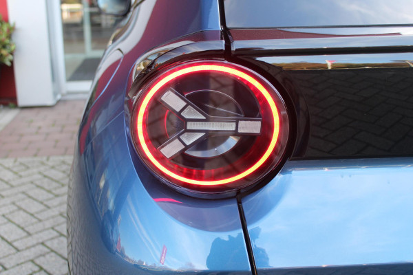 Lancia Ypsilon 1.2 110PK Turbo Hybrid Edizione Cassina Limitata | NAVIGATIE | CAMERA VOOR/ ACHTER | ELEKTRISCH VERSTELBARE BESTUURDERSSTOEL | VELOURS BEKLEDING | STOEL VERWARMING | MASAGE FUNTIE OF VOORSTOELEN |  DRAADLOOS APPLE CARPLAY / ANDROID AUTO | DRAADLOZE TELEFOONLADER | DODEHOEK DETECTIE | CLIMATE CONTROL | Lancia Ypsilon 1.2 110PK Turbo Hybrid Edizione Cassina Limitata | NAVIGATIE | CAMERA VOOR/ ACHTER | ELEKTRISCH VERSTELBARE BESTUURDERSSTOEL | VELOURS BEKLEDING | STOEL VERWARMING | MASAGE FUNTIE OF VOORSTOELEN |  DRAADLOOS APPLE CARPLAY / ANDROID AUTO | DRAADLOZE TELEFOONLADER | DODEHOEK DETECTIE | CLIMATE CONTROL |