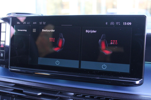 Lancia Ypsilon 1.2 110PK Turbo Hybrid Edizione Cassina Limitata | NAVIGATIE | CAMERA VOOR/ ACHTER | ELEKTRISCH VERSTELBARE BESTUURDERSSTOEL | VELOURS BEKLEDING | STOEL VERWARMING | MASAGE FUNTIE OF VOORSTOELEN |  DRAADLOOS APPLE CARPLAY / ANDROID AUTO | DRAADLOZE TELEFOONLADER | DODEHOEK DETECTIE | CLIMATE CONTROL | Lancia Ypsilon 1.2 110PK Turbo Hybrid Edizione Cassina Limitata | NAVIGATIE | CAMERA VOOR/ ACHTER | ELEKTRISCH VERSTELBARE BESTUURDERSSTOEL | VELOURS BEKLEDING | STOEL VERWARMING | MASAGE FUNTIE OF VOORSTOELEN |  DRAADLOOS APPLE CARPLAY / ANDROID AUTO | DRAADLOZE TELEFOONLADER | DODEHOEK DETECTIE | CLIMATE CONTROL |