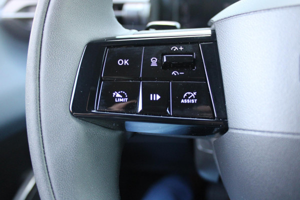 Lancia Ypsilon 1.2 110PK Turbo Hybrid Edizione Cassina Limitata | NAVIGATIE | CAMERA VOOR/ ACHTER | ELEKTRISCH VERSTELBARE BESTUURDERSSTOEL | VELOURS BEKLEDING | STOEL VERWARMING | MASAGE FUNTIE OF VOORSTOELEN |  DRAADLOOS APPLE CARPLAY / ANDROID AUTO | DRAADLOZE TELEFOONLADER | DODEHOEK DETECTIE | CLIMATE CONTROL | Lancia Ypsilon 1.2 110PK Turbo Hybrid Edizione Cassina Limitata | NAVIGATIE | CAMERA VOOR/ ACHTER | ELEKTRISCH VERSTELBARE BESTUURDERSSTOEL | VELOURS BEKLEDING | STOEL VERWARMING | MASAGE FUNTIE OF VOORSTOELEN |  DRAADLOOS APPLE CARPLAY / ANDROID AUTO | DRAADLOZE TELEFOONLADER | DODEHOEK DETECTIE | CLIMATE CONTROL |