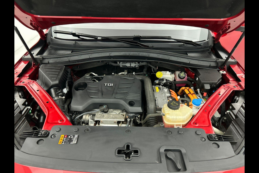 MG EHS 1.5 TGDI PLug-In Hybrid Luxury PANO | 360-CAMERA | AD-CRUISE | LEER | CARPLAY MG EHS 1.5 TGDI PLug-In Hybrid Luxury PANO | 360-CAMERA | AD-CRUISE | LEER | CARPLAY