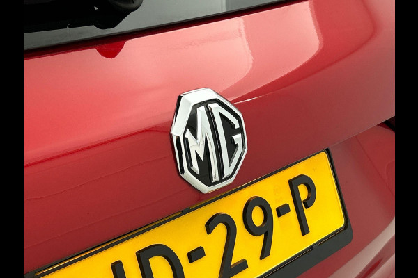 MG EHS 1.5 TGDI PLug-In Hybrid Luxury PANO | 360-CAMERA | AD-CRUISE | LEER | CARPLAY MG EHS 1.5 TGDI PLug-In Hybrid Luxury PANO | 360-CAMERA | AD-CRUISE | LEER | CARPLAY