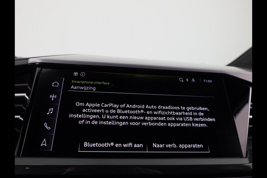 Audi Q4 e-tron 40 S edition 63 kWh 204pk | Achteruitrijcamera | Comfortpakket | Assistentiepakket plus | Optiekpakket zwart plus | Privacy glas | Adaptive cruise control |