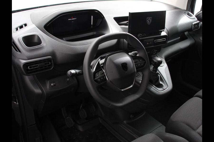 Peugeot Partner 1.5 BlueHDi 100 S&S L1 Navigatie Apple Carplay / Android Auto DAB trekhaak Cruise Control Airco Houten bekleding laadruimte Peugeot Partner 1.5 BlueHDi 100 S&S L1 Navigatie Apple Carplay / Android Auto DAB trekhaak Cruise Control Airco Houten bekleding laadruimte