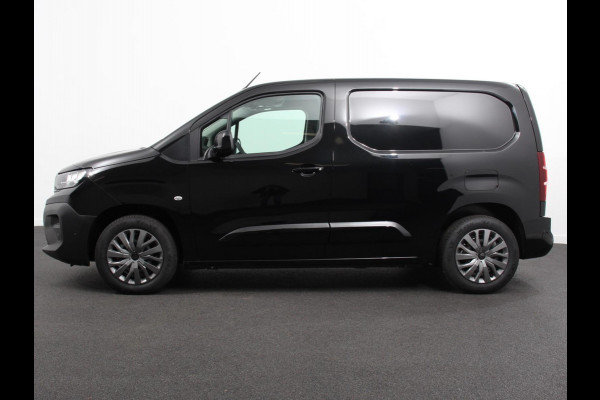 Peugeot Partner 1.5 BlueHDi 100 S&S L1 Navigatie Apple Carplay / Android Auto DAB trekhaak Cruise Control Airco Houten bekleding laadruimte Peugeot Partner 1.5 BlueHDi 100 S&S L1 Navigatie Apple Carplay / Android Auto DAB trekhaak Cruise Control Airco Houten bekleding laadruimte