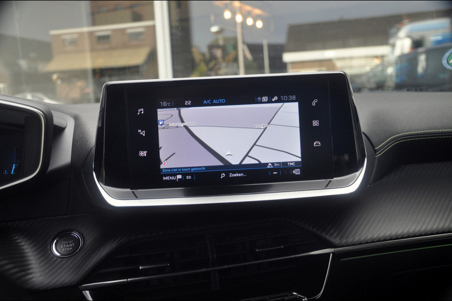 Peugeot 208 1.2 PureTech GT Navigatie | Camera | Zeer nette staat! Peugeot 208 1.2 PureTech GT Navigatie | Camera | Zeer nette staat!