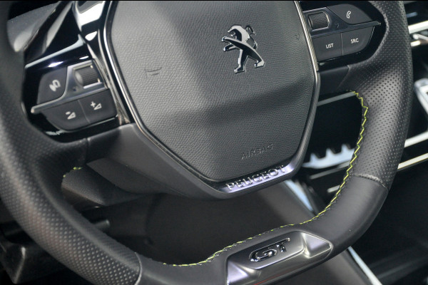 Peugeot 208 1.2 PureTech GT Navigatie | Camera | Zeer nette staat! Peugeot 208 1.2 PureTech GT Navigatie | Camera | Zeer nette staat!