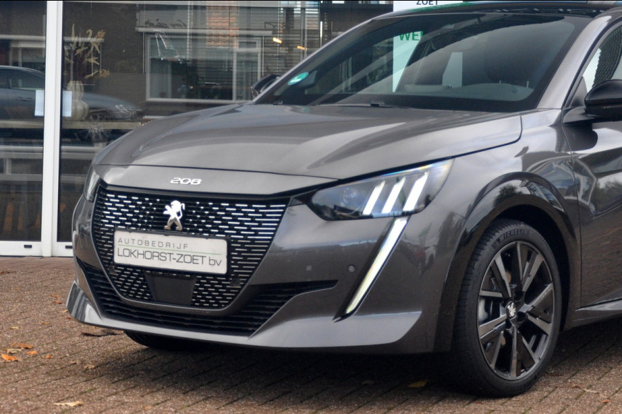 Peugeot 208 1.2 PureTech GT Navigatie | Camera | Zeer nette staat! Peugeot 208 1.2 PureTech GT Navigatie | Camera | Zeer nette staat!