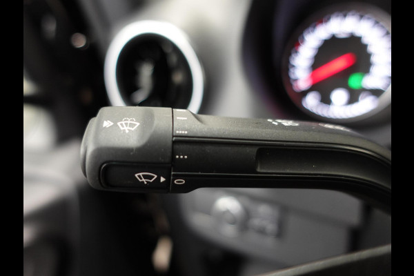 Mercedes-Benz Sprinter 315 1.9 CDI L3 RWD Navi Airco Cruise Control Trekhaak Mercedes-Benz Sprinter 315 1.9 CDI L3 RWD Navi Airco Cruise Control Trekhaak