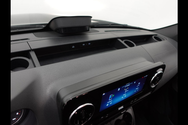 Mercedes-Benz Sprinter 315 1.9 CDI L3 RWD Navi Airco Cruise Control Trekhaak Mercedes-Benz Sprinter 315 1.9 CDI L3 RWD Navi Airco Cruise Control Trekhaak