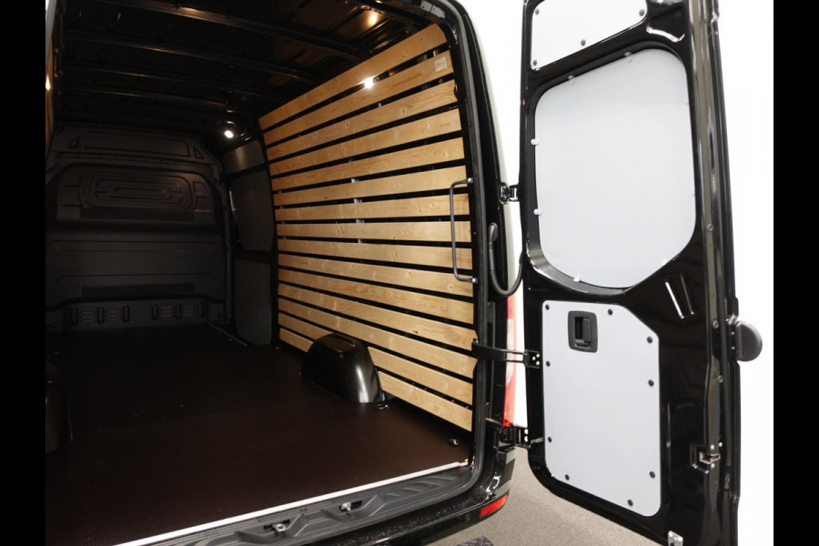 Mercedes-Benz Sprinter 315 1.9 CDI L3 RWD Navi Airco Cruise Control Trekhaak Mercedes-Benz Sprinter 315 1.9 CDI L3 RWD Navi Airco Cruise Control Trekhaak