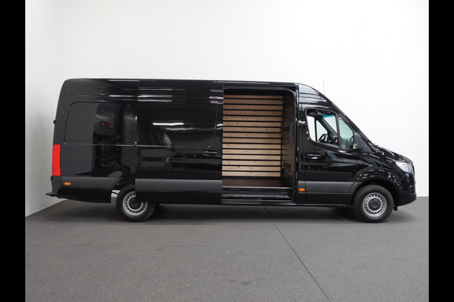 Mercedes-Benz Sprinter 315 1.9 CDI L3 RWD Navi Airco Cruise Control Trekhaak Mercedes-Benz Sprinter 315 1.9 CDI L3 RWD Navi Airco Cruise Control Trekhaak