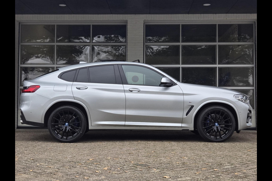 BMW X4 xDrive30i M SPORT | 360 CAMERA | PANORAMA | STOELVERWARMING | 21 INCH LM VELGEN | TREKHAAK | BMW X4 xDrive30i M SPORT | 360 CAMERA | PANORAMA | STOELVERWARMING | 21 INCH LM VELGEN | TREKHAAK |