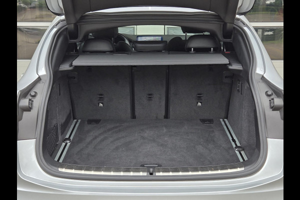 BMW X4 xDrive30i M SPORT | 360 CAMERA | PANORAMA | STOELVERWARMING | 21 INCH LM VELGEN | TREKHAAK | BMW X4 xDrive30i M SPORT | 360 CAMERA | PANORAMA | STOELVERWARMING | 21 INCH LM VELGEN | TREKHAAK |