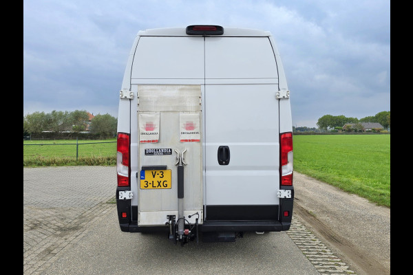 Peugeot Boxer 435 2.2 BlueHDi L4 H3 - 165 Pk - Euro 6 - Airco - ParkeerCamera - Laadklep Peugeot Boxer 435 2.2 BlueHDi L4 H3 - 165 Pk - Euro 6 - Airco - ParkeerCamera - Laadklep