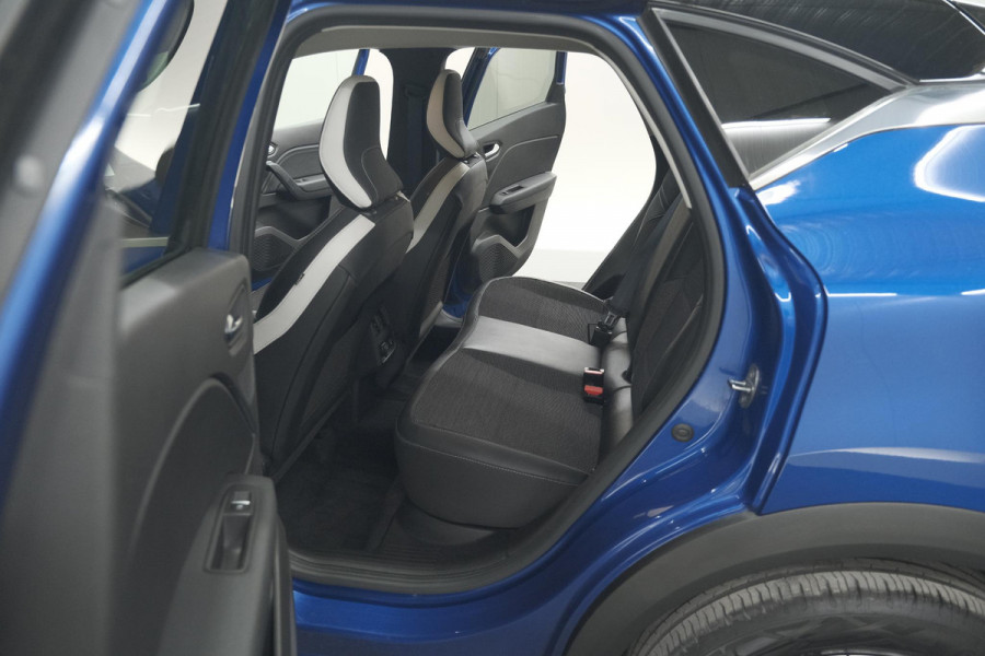 Renault Captur TCe 90 Techno | 360 Camera | Navigatie | 9.3 Inch Groot Scherm | Apple Carplay | Parkeersensoren