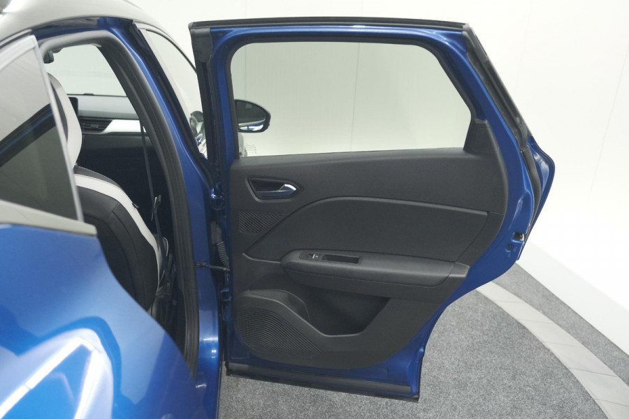Renault Captur TCe 90 Techno | 360 Camera | Navigatie | 9.3 Inch Groot Scherm | Apple Carplay | Parkeersensoren