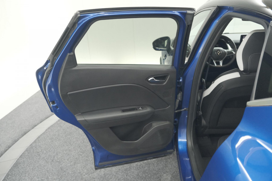 Renault Captur TCe 90 Techno | 360 Camera | Navigatie | 9.3 Inch Groot Scherm | Apple Carplay | Parkeersensoren