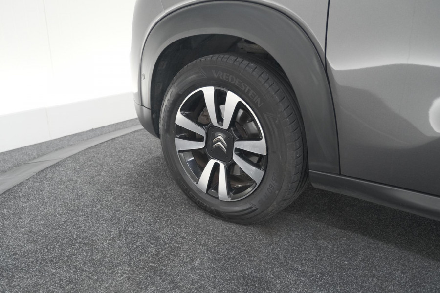 Citroën C3 Aircross PureTech 130 EAT6 S&S Shine | Trekhaak | Camera | Panoramadak | Dodehoekdetectie | Stoelverwarming | HIFI audio systeem Citroën C3 Aircross PureTech 130 EAT6 S&S Shine | Trekhaak | Camera | Panoramadak | Dodehoekdetectie | Stoelverwarming | HIFI audio systeem