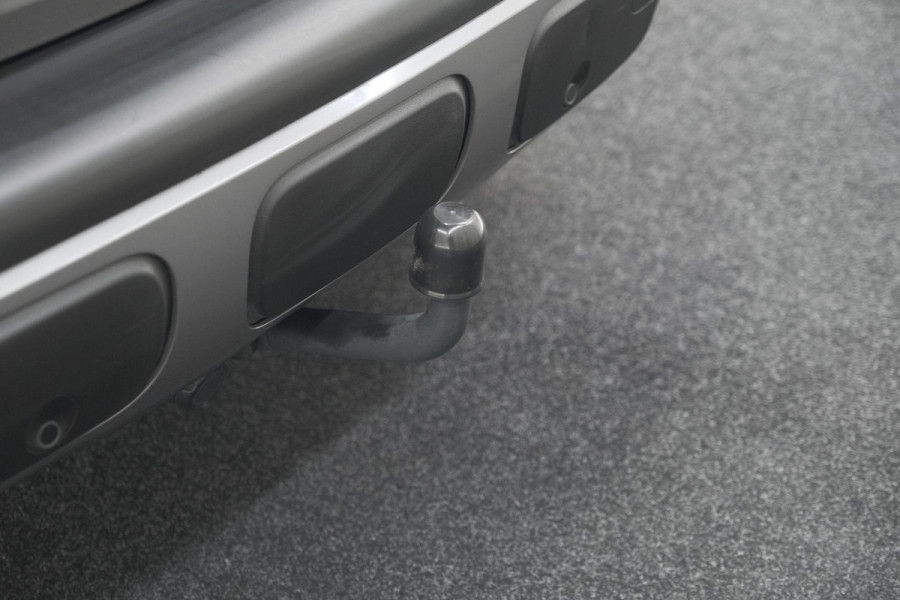 Citroën C3 Aircross PureTech 130 EAT6 S&S Shine | Trekhaak | Camera | Panoramadak | Dodehoekdetectie | Stoelverwarming | HIFI audio systeem Citroën C3 Aircross PureTech 130 EAT6 S&S Shine | Trekhaak | Camera | Panoramadak | Dodehoekdetectie | Stoelverwarming | HIFI audio systeem