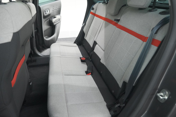 Citroën C3 Aircross PureTech 130 EAT6 S&S Shine | Trekhaak | Camera | Panoramadak | Dodehoekdetectie | Stoelverwarming | HIFI audio systeem Citroën C3 Aircross PureTech 130 EAT6 S&S Shine | Trekhaak | Camera | Panoramadak | Dodehoekdetectie | Stoelverwarming | HIFI audio systeem