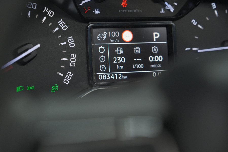 Citroën C3 Aircross PureTech 130 EAT6 S&S Shine | Trekhaak | Camera | Panoramadak | Dodehoekdetectie | Stoelverwarming | HIFI audio systeem Citroën C3 Aircross PureTech 130 EAT6 S&S Shine | Trekhaak | Camera | Panoramadak | Dodehoekdetectie | Stoelverwarming | HIFI audio systeem