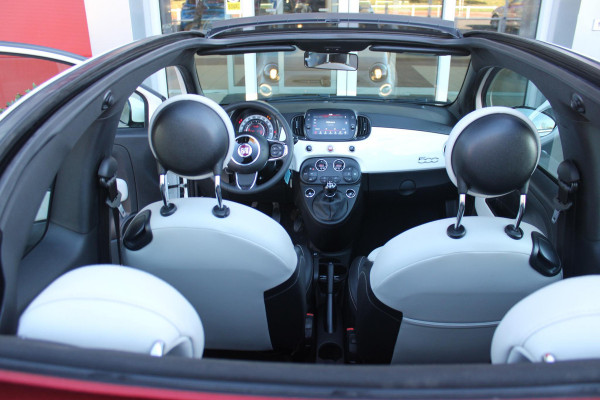 Fiat 500 1.0 72PK HYbrid DOLCEVITA CABRIO | ELEKRISCH BEDIENBAAR CABRIODAK | CLIMATE CONTROL | DAB+ RADIO | CRUISE CONTROL | HALF STOF HALF LEDEREN BEKLEDING | 15"LICHT METALEN VELGEN | LED DAGRIJ VERLICHTING | Fiat 500 1.0 72PK HYbrid DOLCEVITA CABRIO | ELEKRISCH BEDIENBAAR CABRIODAK | CLIMATE CONTROL | DAB+ RADIO | CRUISE CONTROL | HALF STOF HALF LEDEREN BEKLEDING | 15"LICHT METALEN VELGEN | LED DAGRIJ VERLICHTING |