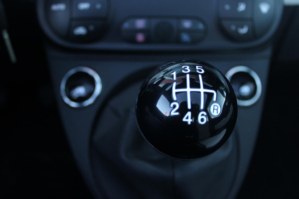 Fiat 500 1.0 72PK HYbrid DOLCEVITA CABRIO | ELEKRISCH BEDIENBAAR CABRIODAK | CLIMATE CONTROL | DAB+ RADIO | CRUISE CONTROL | HALF STOF HALF LEDEREN BEKLEDING | 15"LICHT METALEN VELGEN | LED DAGRIJ VERLICHTING | Fiat 500 1.0 72PK HYbrid DOLCEVITA CABRIO | ELEKRISCH BEDIENBAAR CABRIODAK | CLIMATE CONTROL | DAB+ RADIO | CRUISE CONTROL | HALF STOF HALF LEDEREN BEKLEDING | 15"LICHT METALEN VELGEN | LED DAGRIJ VERLICHTING |